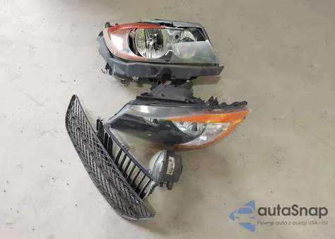 2006 BMW 325I from USA, damaged, VIN WBAVB13586KX69014